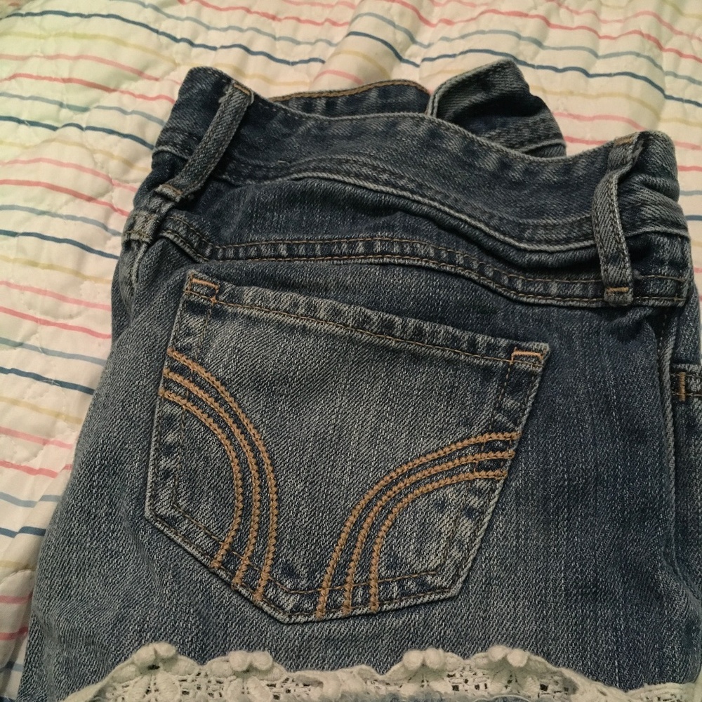 Hollister Jean shorts with lace detail size 1